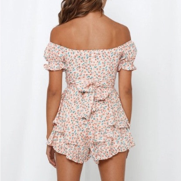 Floral Shorts Romper Sweetheart Milkmaid - Picture 3 of 11